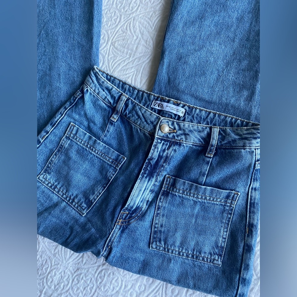 ZARA pearl button straight leg jeans